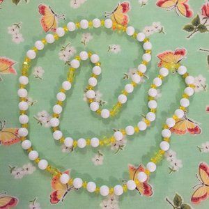 Vintage white and yellow necklace